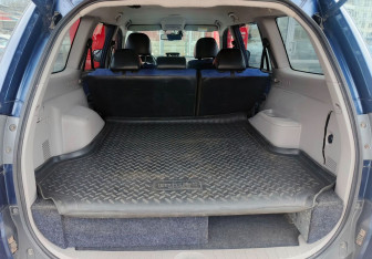 Подержанный автомобиль Mitsubishi Pajero Sport 2014 года (12 фото)