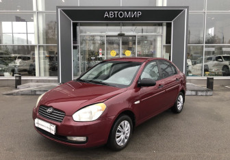 Подержанный автомобиль Hyundai Verna Sedan 2007 года (1 фото)