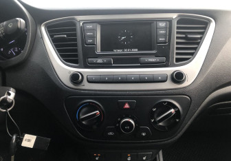 Подержанный автомобиль Hyundai Solaris Sedan 2019 года (13 фото)