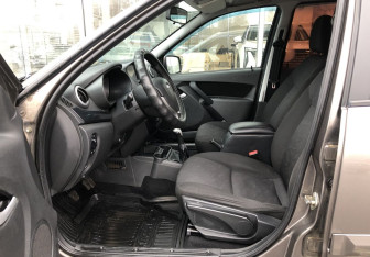 Подержанный автомобиль LADA (ВАЗ) Kalina Wagon 2015 года (9 фото)