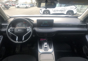Подержанный автомобиль Haval Jolion 2024 года (10 фото)