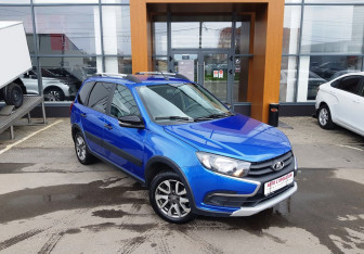Подержанный автомобиль LADA (ВАЗ) Granta Wagon 2022 года (3 фото)