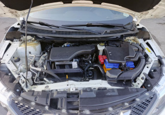 Подержанный автомобиль Nissan Qashqai 2016 года (11 фото)