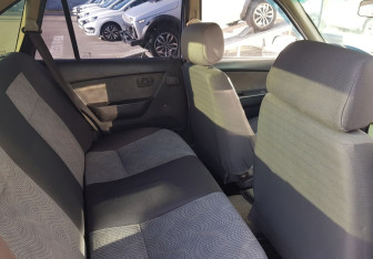 Подержанный автомобиль Daewoo Nexia Sedan 2008 года (10 фото)