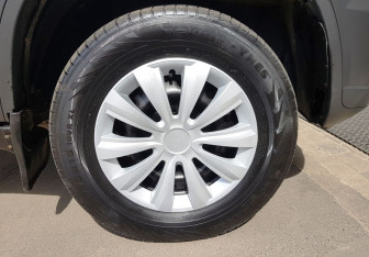 Подержанный автомобиль Chevrolet Niva 2009 года (12 фото)