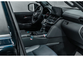 Новый Toyota Land Cruiser Suv 2024 (14 фото)