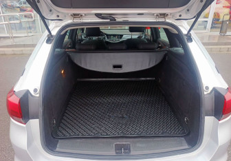 Подержанный автомобиль Opel Astra Wagon 2020 года (12 фото)