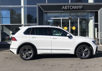 Подержанный автомобиль Volkswagen Tiguan 2018 года (4 фото)