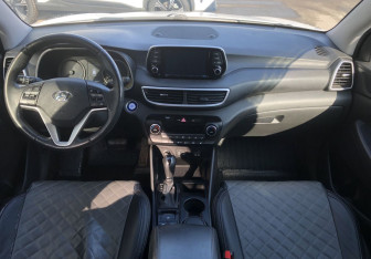 Подержанный автомобиль Hyundai Tucson 2020 года (9 фото)