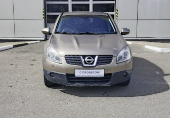 Подержанный автомобиль Nissan Qashqai 2007 года (2 фото)