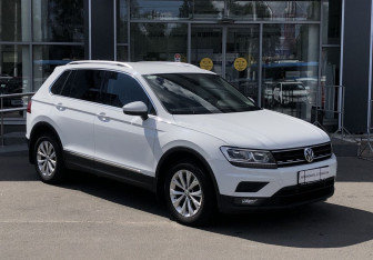 Подержанный автомобиль Volkswagen Tiguan 2019 года (3 фото)