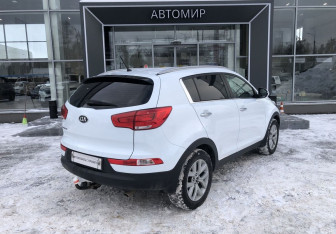 Подержанный автомобиль Kia Sportage 2015 года (5 фото)