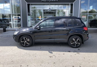 Подержанный автомобиль Volkswagen Tiguan 2011 года (8 фото)
