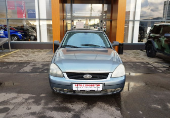 Подержанный автомобиль LADA (ВАЗ) Priora Wagon 2010 года (2 фото)