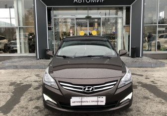 Подержанный автомобиль Hyundai Solaris Sedan 2016 года (2 фото)