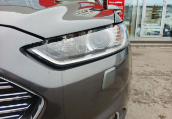 Подержанный автомобиль Ford Mondeo Sedan 2016 года (9 фото)