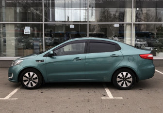 Подержанный автомобиль Kia Rio Sedan 2012 года (8 фото)