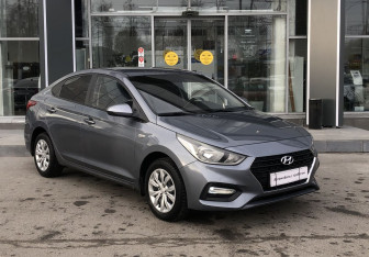 Подержанный автомобиль Hyundai Solaris Sedan 2017 года (3 фото)