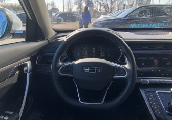 Подержанный автомобиль Geely Atlas Pro 2023 года (12 фото)