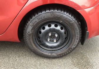 Подержанный автомобиль Kia Rio Sedan 2012 года (15 фото)