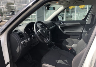 Подержанный автомобиль Skoda Yeti 2016 года (9 фото)
