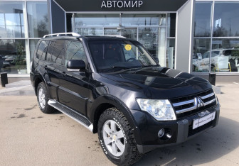 Подержанный автомобиль Mitsubishi Pajero 2008 года (3 фото)