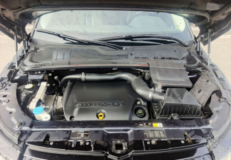 Подержанный автомобиль Land Rover Range Rover Evoque 2011 года (11 фото)