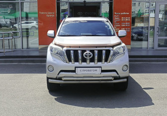 Подержанный автомобиль Toyota Land Cruiser Prado 2014 года (2 фото)