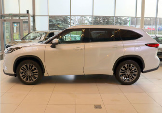 Новый Toyota Highlander 2026 (5 фото)