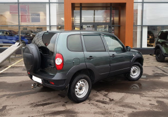 Подержанный автомобиль Chevrolet Niva 2020 года (5 фото)