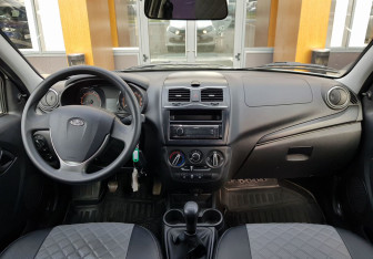 Подержанный автомобиль LADA (ВАЗ) Granta Wagon 2021 года (11 фото)