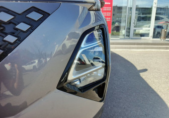 Подержанный автомобиль Omoda C5 2024 года (9 фото)