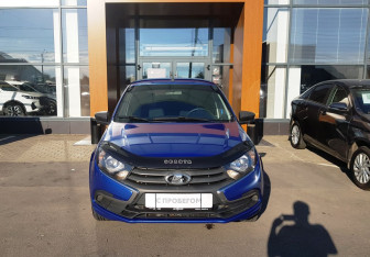 Подержанный автомобиль LADA (ВАЗ) Granta Hatchback 2019 года (2 фото)