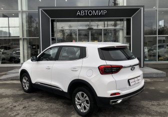 Подержанный автомобиль Chery Tiggo 4 Pro 2023 года (7 фото)