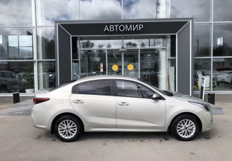 Подержанный автомобиль Kia Rio Sedan 2019 года (4 фото)