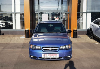 Подержанный автомобиль Daewoo Nexia Sedan 2008 года (2 фото)