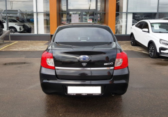 Подержанный автомобиль Datsun on-DO 2016 года (6 фото)