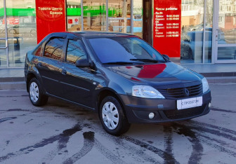 Подержанный автомобиль Renault Logan Sedan 2011 года (3 фото)