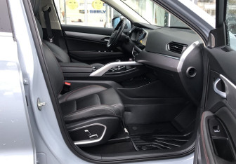 Подержанный автомобиль Geely Tugella 2021 года (9 фото)