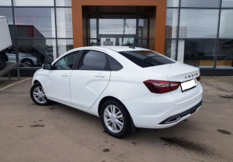Подержанный автомобиль LADA (ВАЗ) Vesta Sedan 2024 года (7 фото)