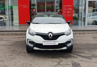 Подержанный автомобиль Renault Kaptur 2016 года (2 фото)