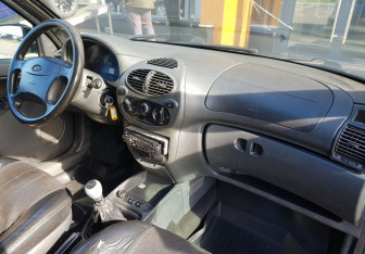 Подержанный автомобиль LADA (ВАЗ) Kalina Wagon 2012 года (9 фото)