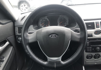 Подержанный автомобиль LADA (ВАЗ) Priora Sedan 2013 года (12 фото)