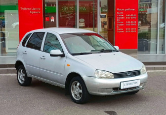 Подержанный автомобиль LADA (ВАЗ) Kalina Hatchback 2009 года (3 фото)