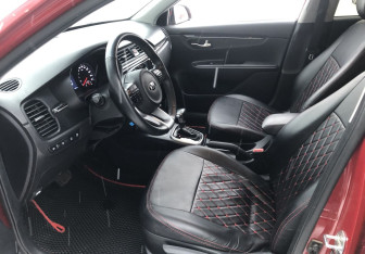 Подержанный автомобиль Kia Rio Sedan 2019 года (9 фото)