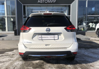 Подержанный автомобиль Nissan X-Trail 2020 года (6 фото)
