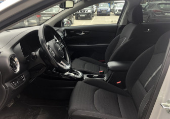 Подержанный автомобиль Kia Cerato Sedan 2021 года (9 фото)