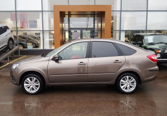 Подержанный автомобиль LADA (ВАЗ) Granta Liftback 2024 года (8 фото)