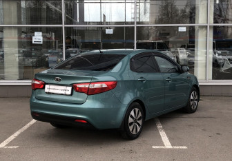 Подержанный автомобиль Kia Rio Sedan 2012 года (5 фото)