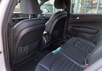 Подержанный автомобиль Kia Optima Sedan 2018 года (11 фото)